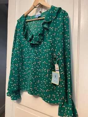 NWT CeCe Emerald Green Floral Ruffle Long-Sleeve Top